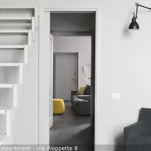 Appartamento Brera In Porta Ticinese, Milano