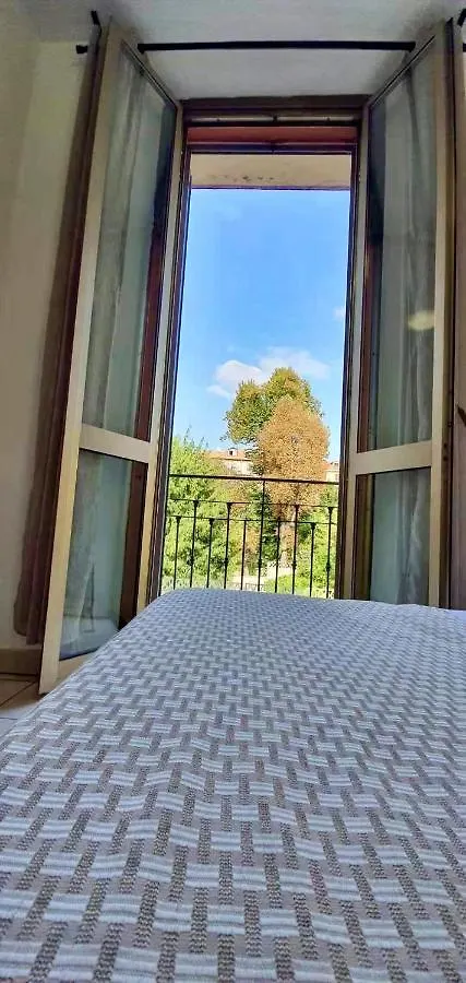 **  Hotel Mondial Milano Italia