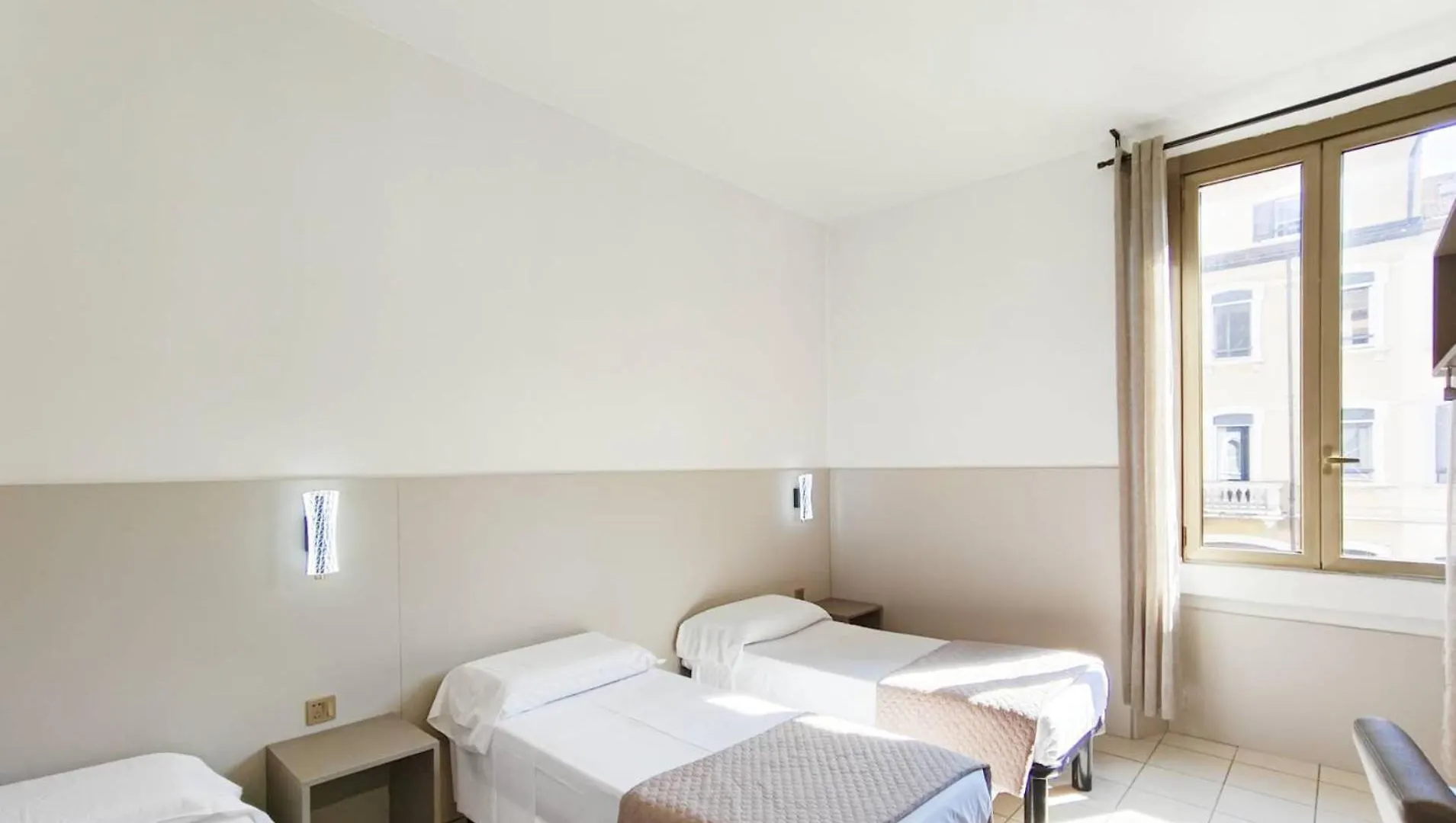 Hotel Mondial Milan